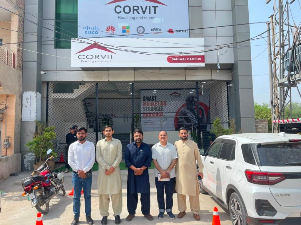 Best IT Institute in Sahiwal: What Does a Typical Class Look Like? (Practical vs Theory)